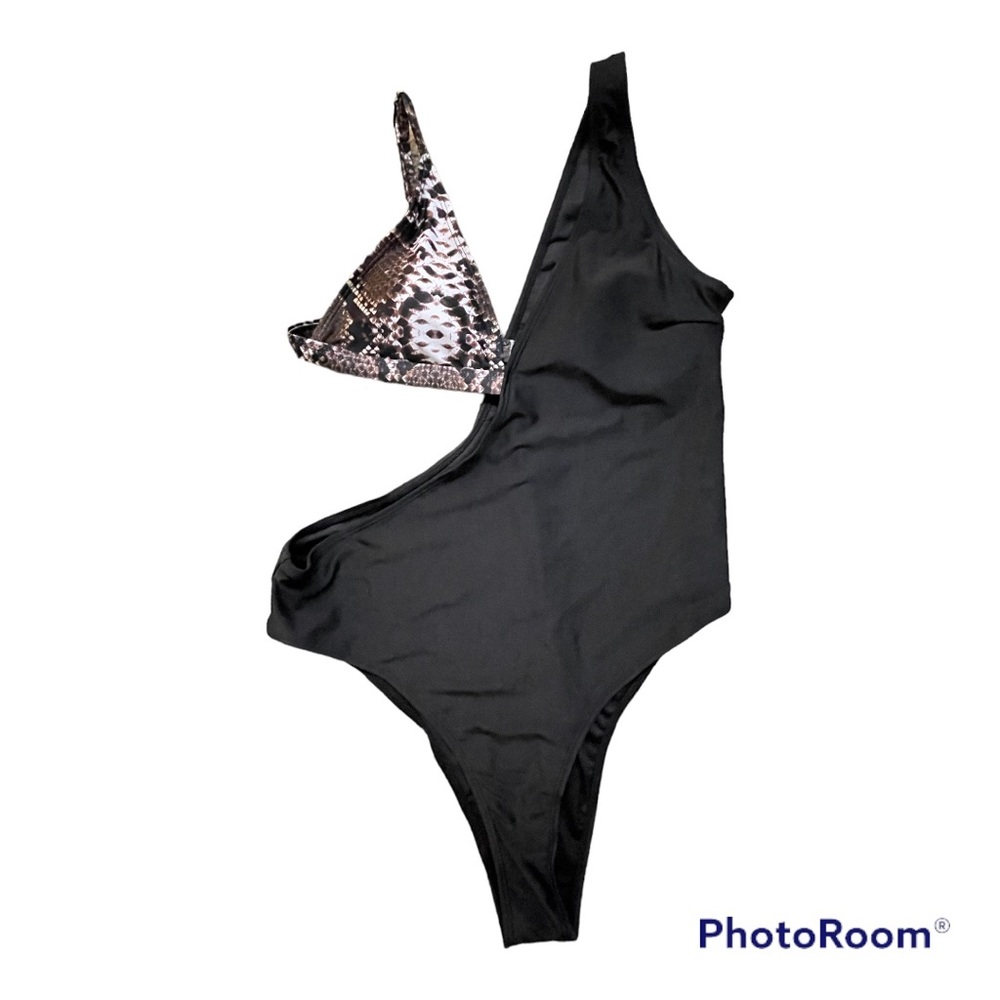 Sexy 1 piece bathing suit black